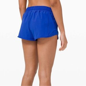 Lululemon Hotty Hot Shorts 2.5 inch Size 8